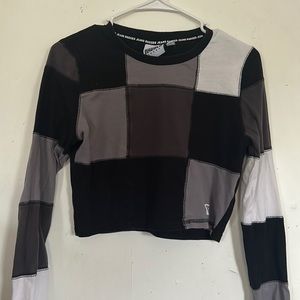 the ragged priest, long sleeve crop top, medium